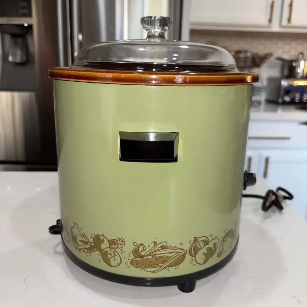 Vintage Rival Crock-Pot 3.5 Quart Slow Cooker Model 3100/2 Avocado Green